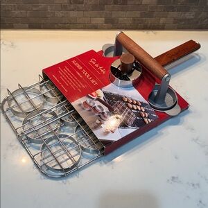 Sur La Table Slider Tools Set Stainless Steel with Wood Handle